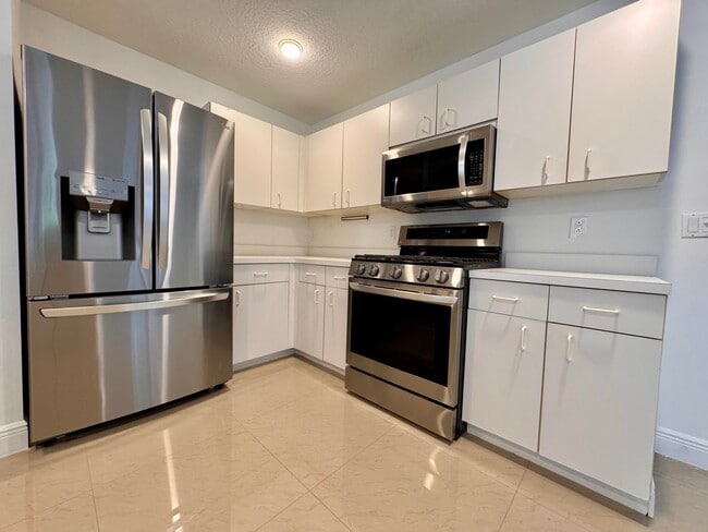 Photo - 1132 Hatteras Cir
