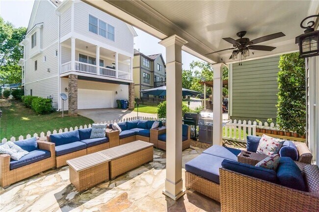 Photo - 1677 Barfield Run NW