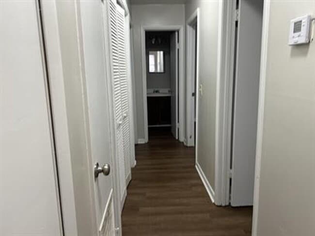 Photo - 220 Garden Cir