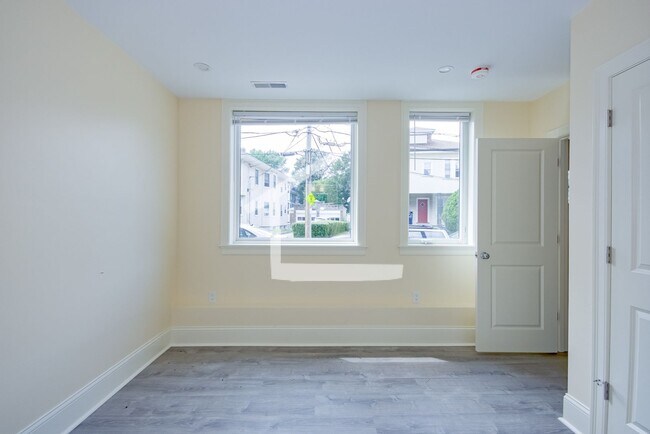 Building Photo - 120 Tremont St