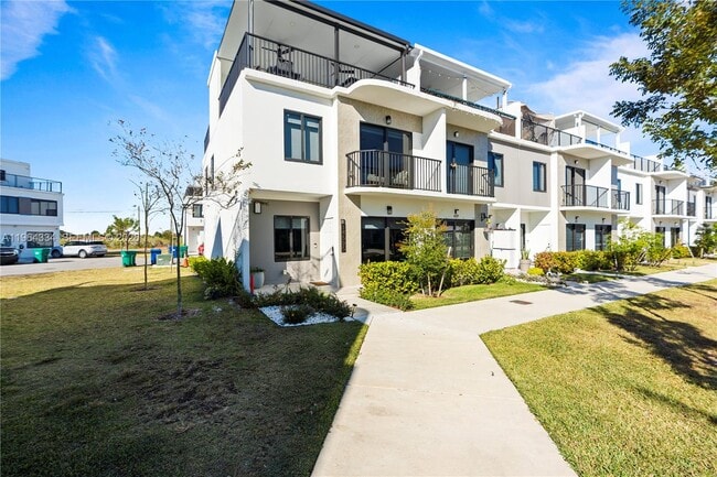 Building Photo - 14595 SW 261st St