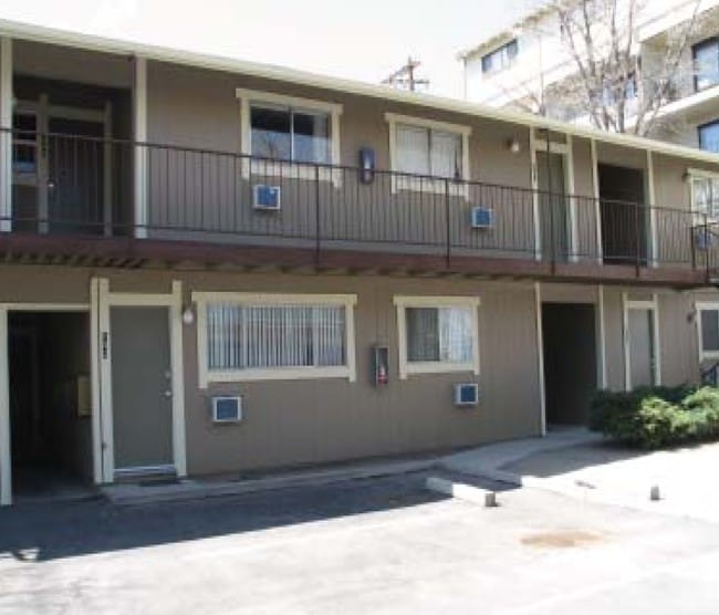 Photo - Sierra Crest Apartments