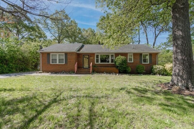 Photo - 7421 Dell Dr