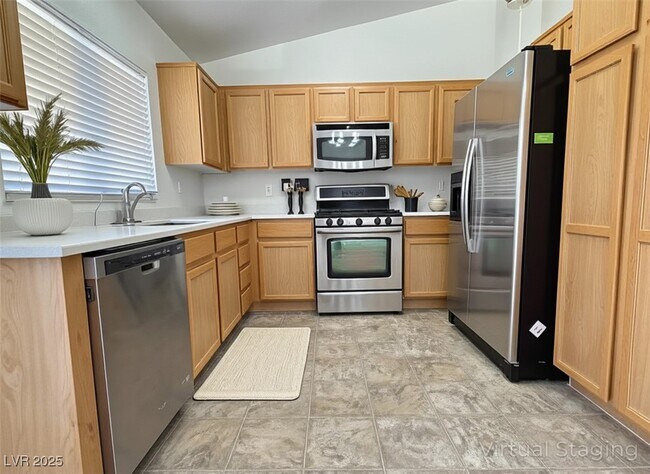 Photo - 5934 Gingham St