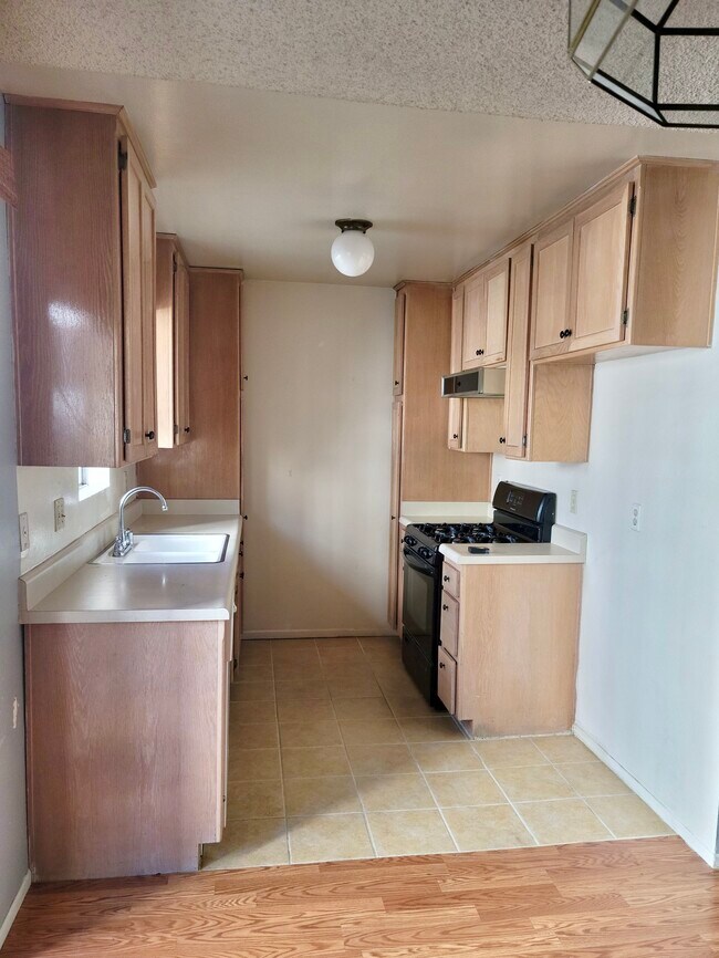 Photo - 3646 Dunn Dr Apartments Unit 204
