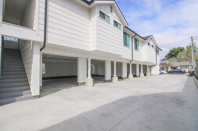 Photo - Modern 3-Bedroom, 2-Bathroom Apartment on Murray in San Luis Obispo Unit 203
