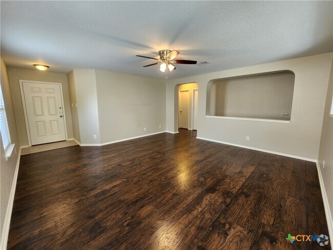 Building Photo - 372 Copper Path Dr Rental
