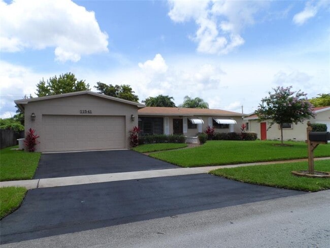 Photo - 11541 NW 23rd St Casa