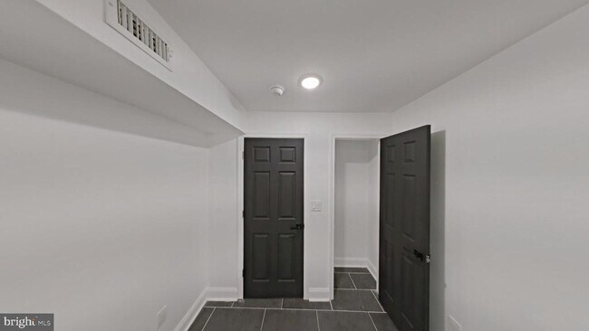 Photo - 3355 N 2nd St