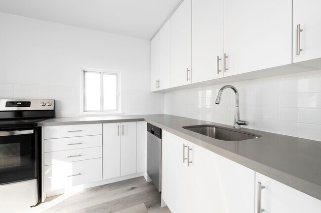 Photo - The Torontonian