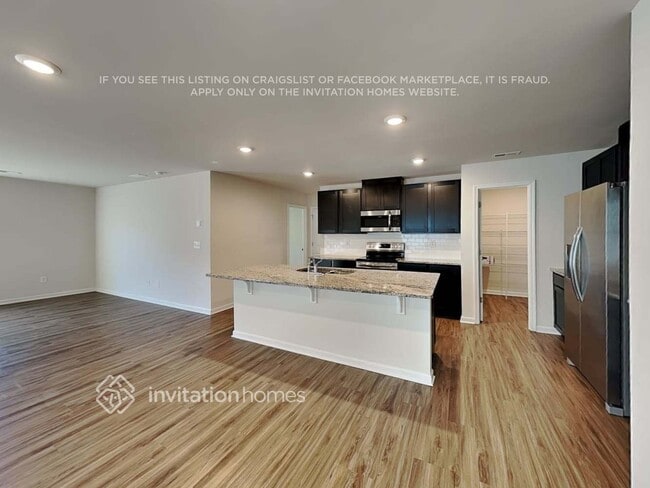 Photo - 5118 Cameron Cmns Pkwy