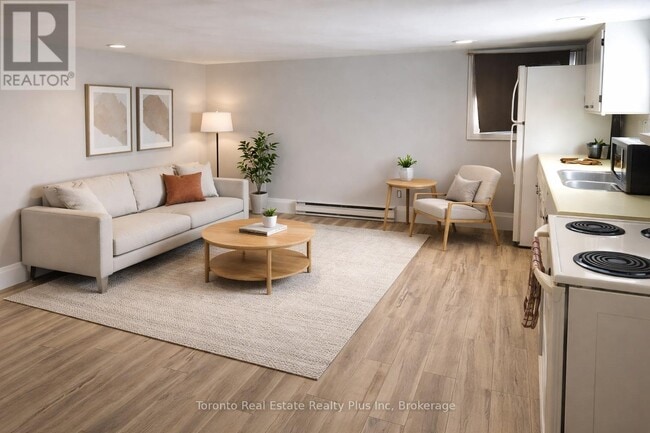 Photo - 16 Huron Rd Unité 3