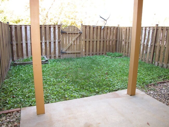 Photo - Townhouse In Sterling