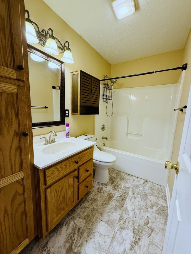 Photo - 2101-RMC Unit 137STO