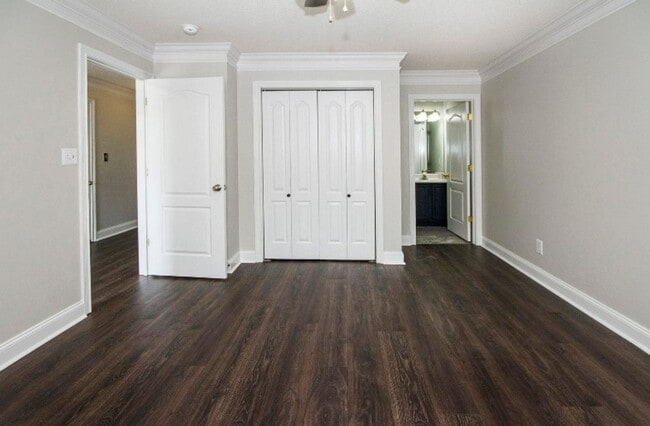 Photo - Knoxville 37912 - 2 bedroom, 2 bath home - Call Jean Chung (865) 386-1022