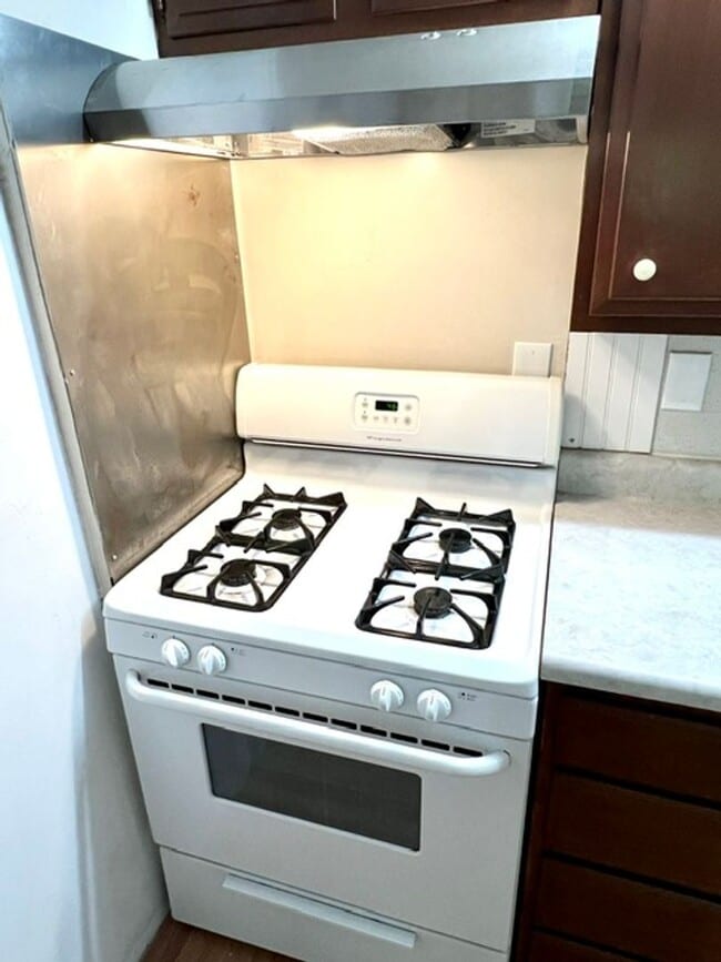 Photo - 2301 Roosevelt Dr Unit Apt #7