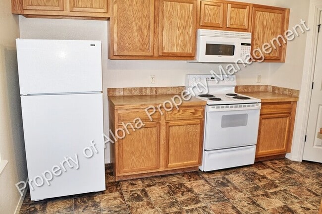 Photo - 1041 W Pine Ave