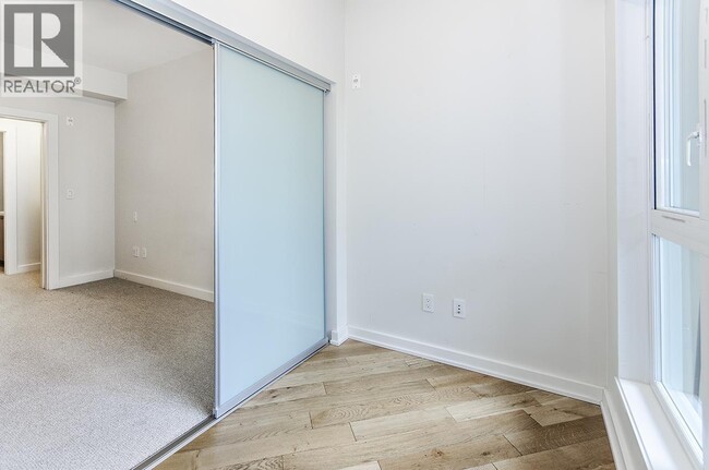 Photo - 5311 Cedarbridge Way Unit 23X