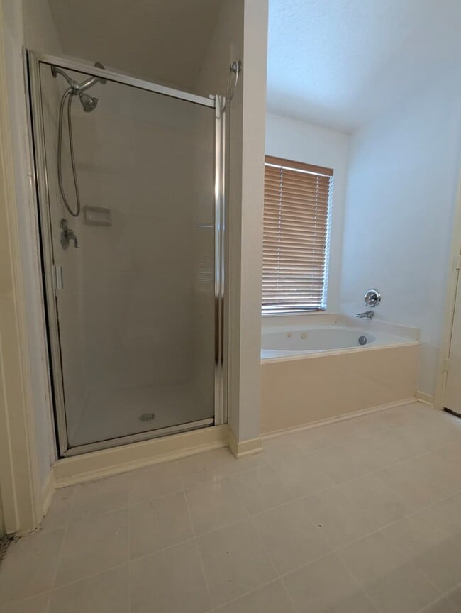 Photo - 13422 Sarento Village