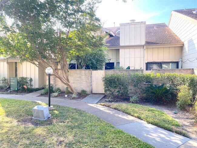 Photo - 3166 Windchase Blvd Unit 465