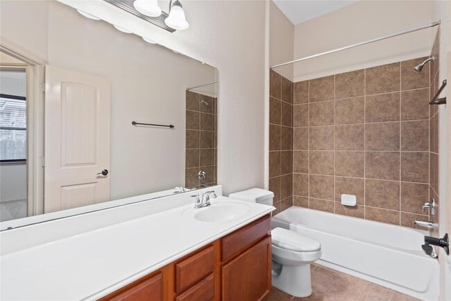 Photo - 2886 Aurelia Ln