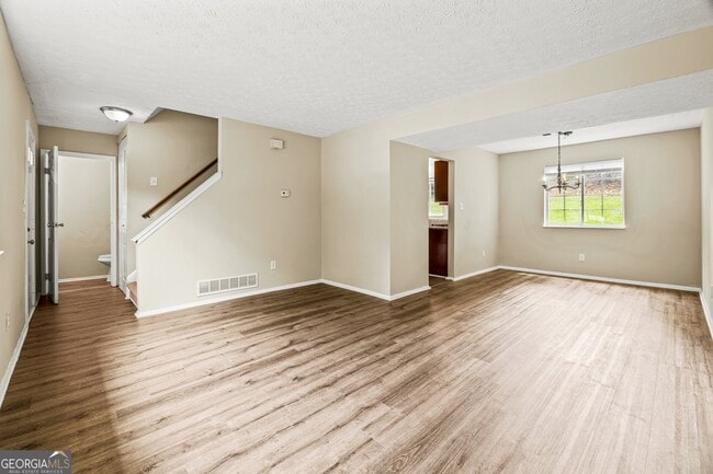 Photo - 5100 Rockborough Trail NW