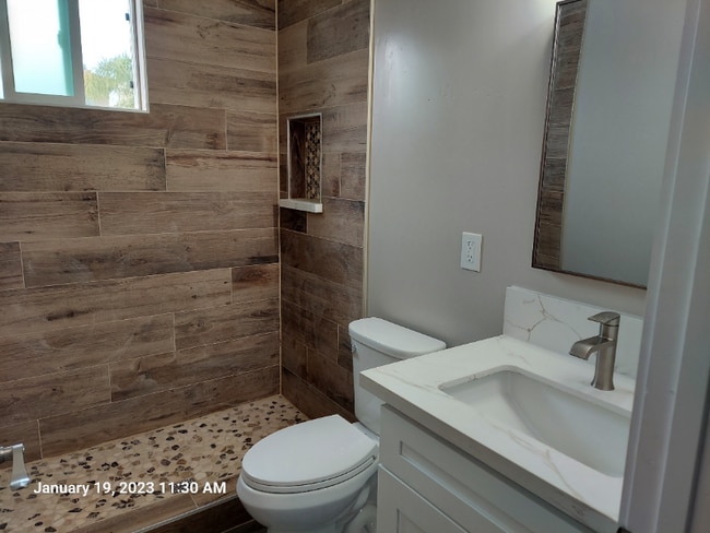 Photo - 1830 Berkeley Way