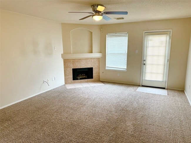 Photo - 2203 Cold River Dr