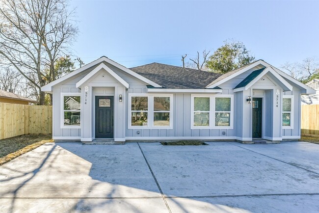 Building Photo - 5714 Beldart Rental