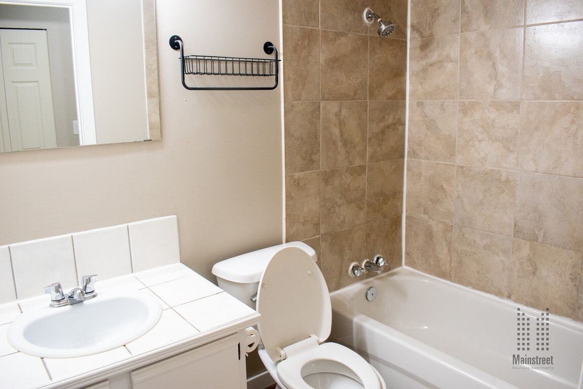 Mainstreet Guildford Townhomes - Mainstreet Guildford Townhomes