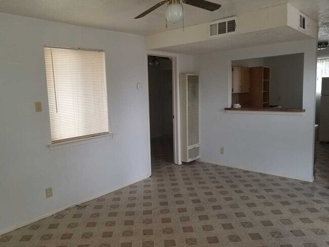 Photo - Nice and Cozy Duplex located in Northeast ...