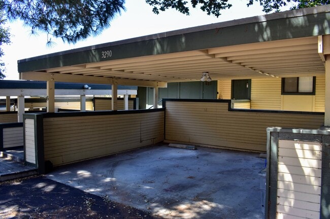 Photo - 3290 Rockview Pl Unidad 6