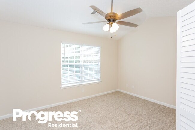 Photo - 2719 Manor Cove