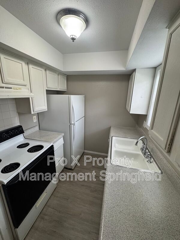 Photo - 4131 S Glenn Ave