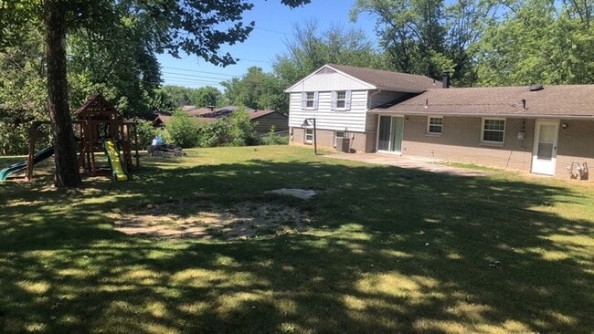 Photo - 6948 Michelle Pl