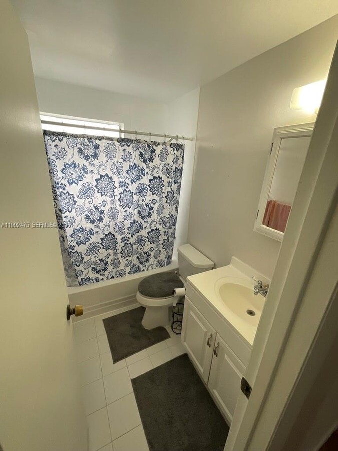 Photo - 10357 N Kendall Dr Unit DD8