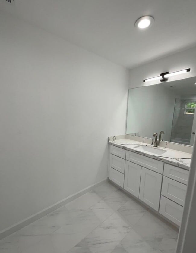 Photo - 5202 Northridge Dr