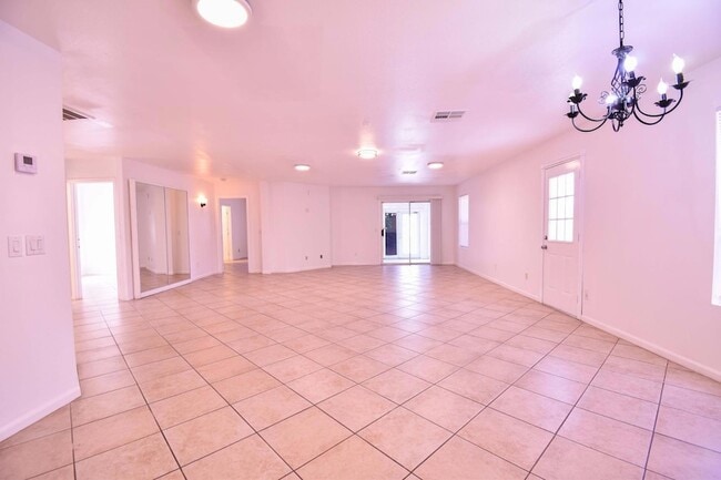 Photo - 6780 N 74th Dr