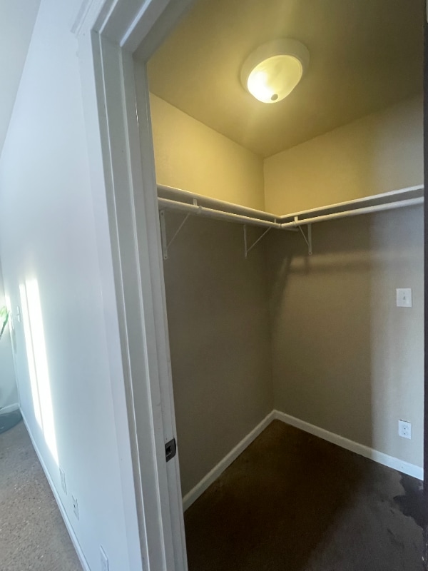 Photo - 15840 W Hess Ln