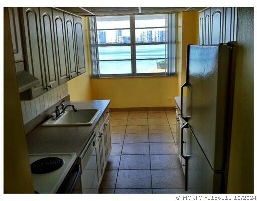 Photo - 251-174 174th St Unit 118