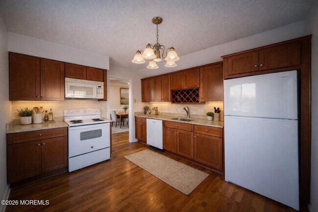 Photo - 50 Valentine St Unit 12B