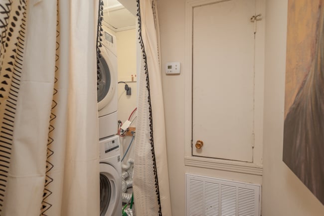 Photo - 300 Green St