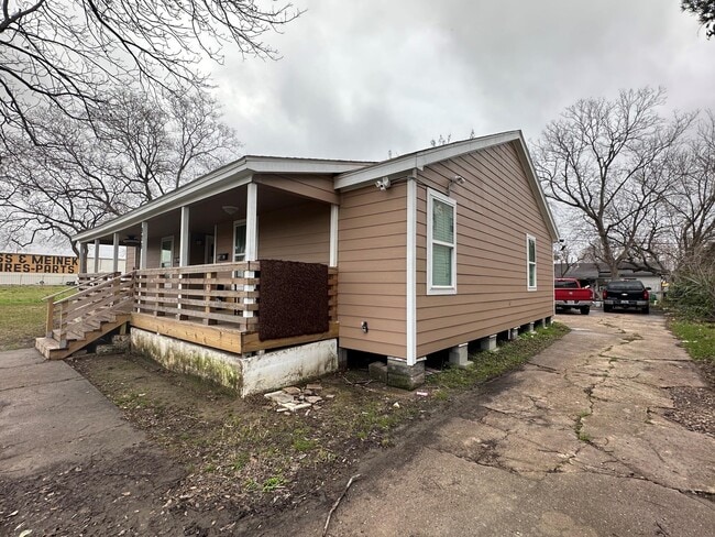 Photo - 906 Eagle Ave