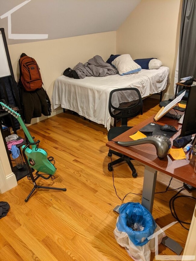Photo - Brand new 4 Bed 2 bath in Allston.... SEPT 1st Move in