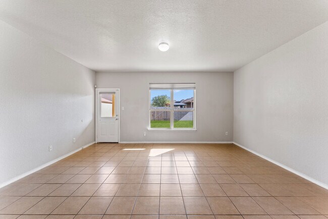 Photo - 5710 Abiding Way