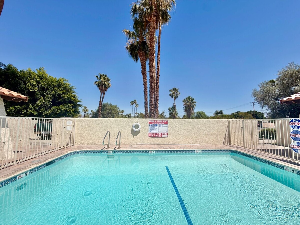 Photo - COMING SOON!! 2 Bedroom 1 Bathroom apartment in Palm Springs! Unit 03