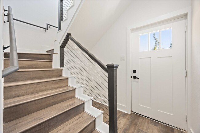 Photo - 6528 Tuskegee St