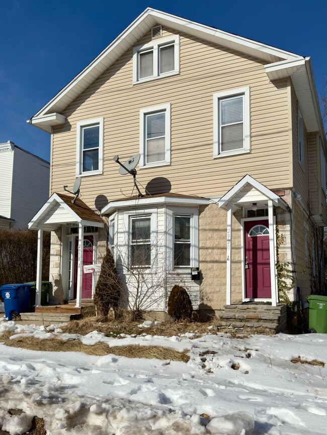 Building Photo - Unit for rent in Lauraville Unit 1st Floor