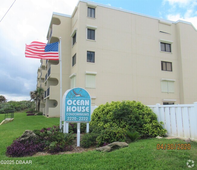 Building Photo - 2220 Ocean Shore Blvd Unit 202A Rental