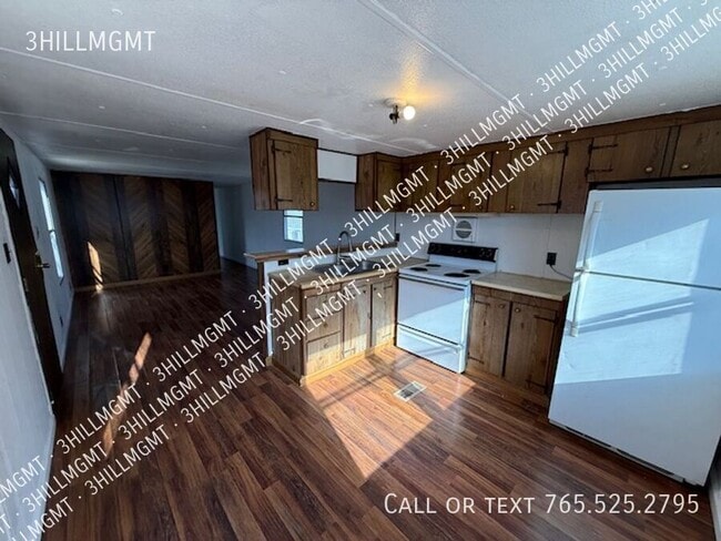 Building Photo - 41 Collins Dr Unit #78